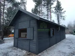 Domek Ariel z oknami PCV – połączenie funkcjonalności i estetyki