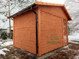 Szopka na narzędzia Bonifacy, wykonana z drewna, praktyczne rozwiązanie do ogrodu