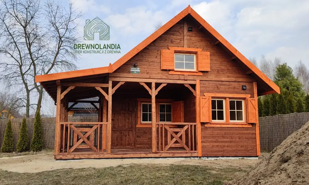 Domek z drewna Mieszko II Drewnolandia - domek rekreacyjny całoroczny