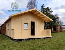 Domek letniskowy SM-1 - widok z boku