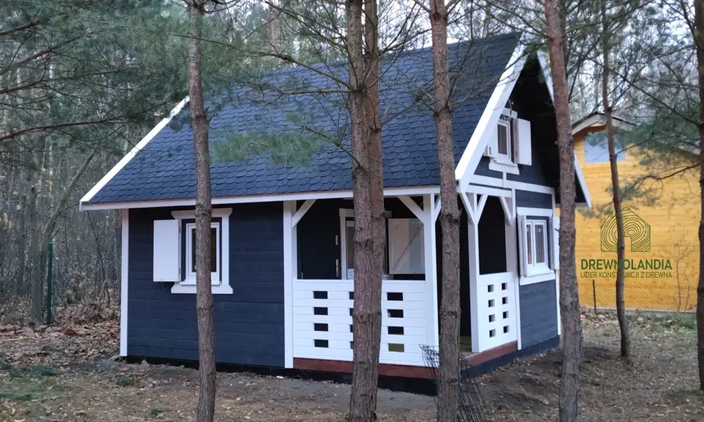 Domek z drewna – CRA1, dom drewniany z antresolą