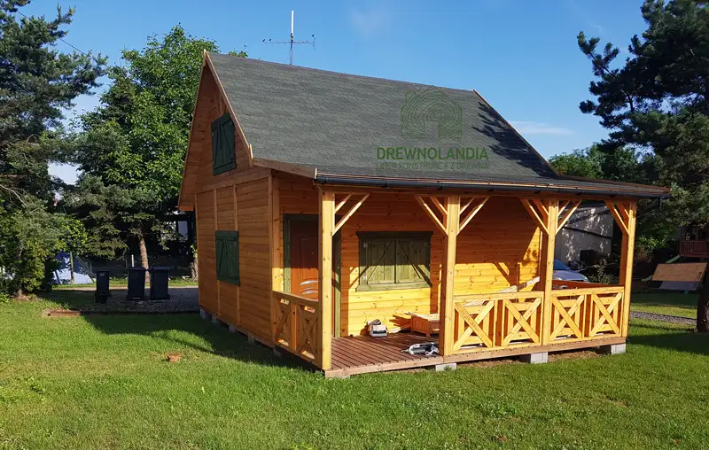 Domek z instalacja elektryczna