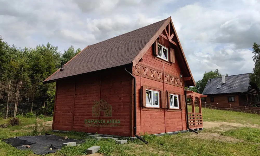 Julianek – domek drewniany na działkę – z tarasem – 33m²