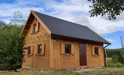 Domek CRA8 – drewniany domek całoroczny z antresolą