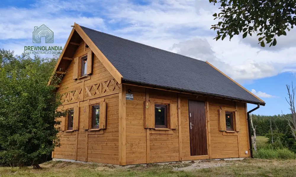 Domek CRA8 – drewniany domek całoroczny z antresolą