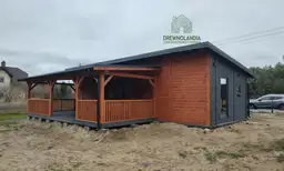 Drewnolandia – całoroczny domek drewniany CRA5 z tarasem i antresolą