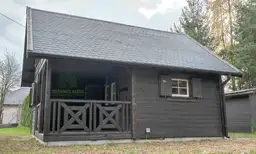 Drewniany domek z tarasem i antresolą - Wiktor III