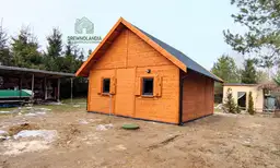 Drewniany domek całoroczny CRA2 z antresolą – funkcjonalność i estetyka