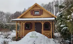 Macel II, 25m², domek drewniany z tarasem, nowoczesny projekt