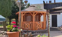 Ośmiokątna altana drewniana Eliza, stylowa i przestronna konstrukcja