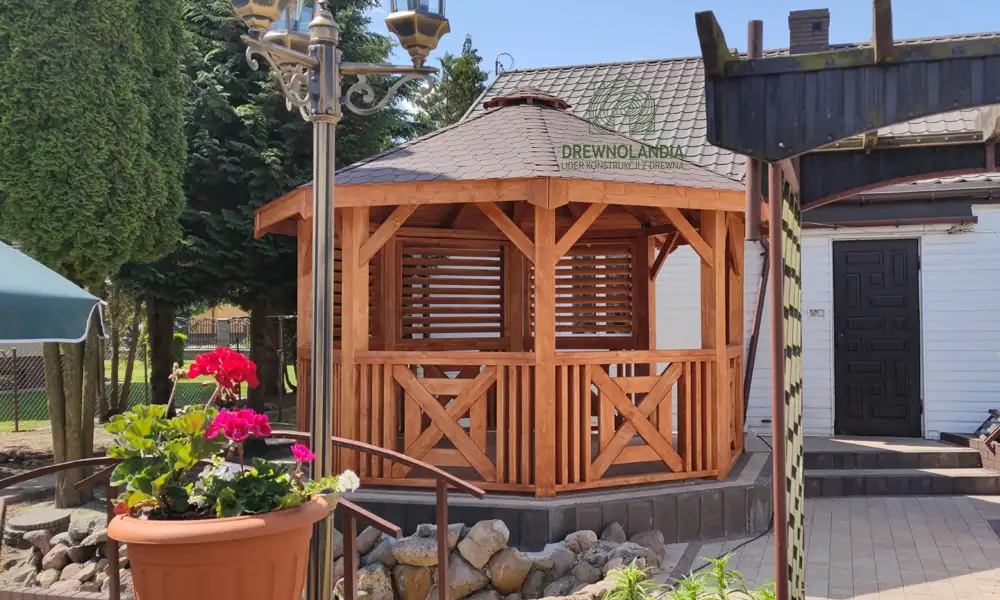 Ośmiokątna altana drewniana Eliza, stylowa i przestronna konstrukcja
