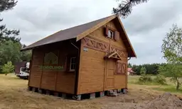 Całoroczny domek drewniany CRA2 z antresolą – komfort i funkcjonalność