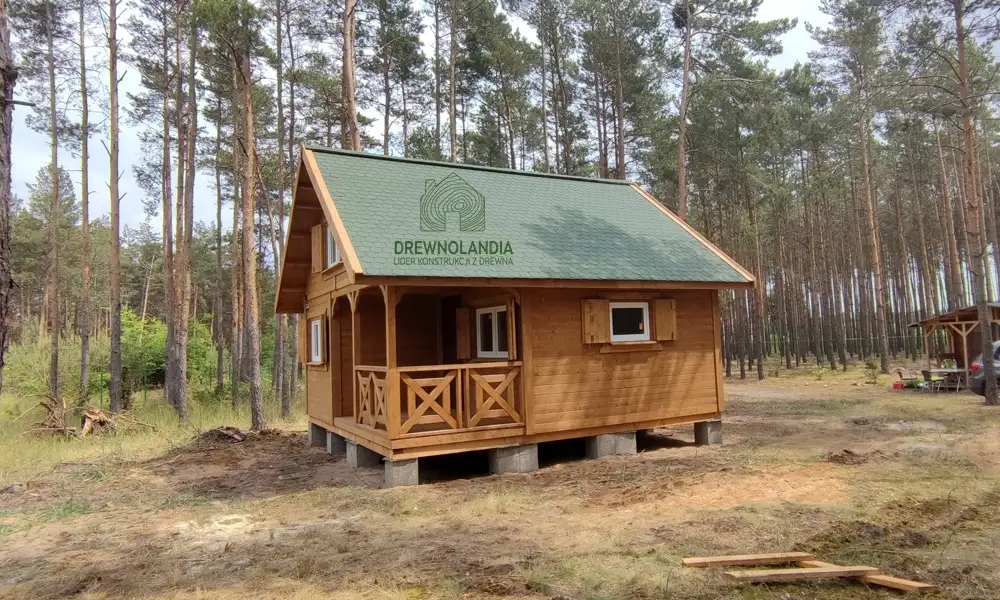 Domek CRA4 35m² – rekreacyjny i całoroczny z praktyczną antresolą