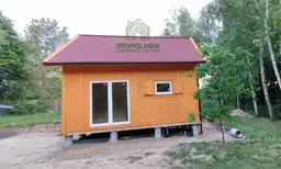 Drewniany domek Wiktor V – funkcjonalny projekt na każdą działkę rekreacyjną