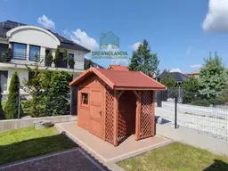 Drewniany składzik narzędziowy Bonifacy, praktyczny domek do przechowywania narzędzi