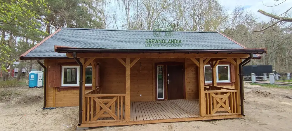 Drewniany domek rekreacyjny całoroczny CRK1 - 70 m²