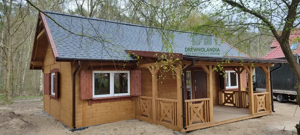 Drewniany domek rekreacyjny całoroczny CRK1 - 70 m²