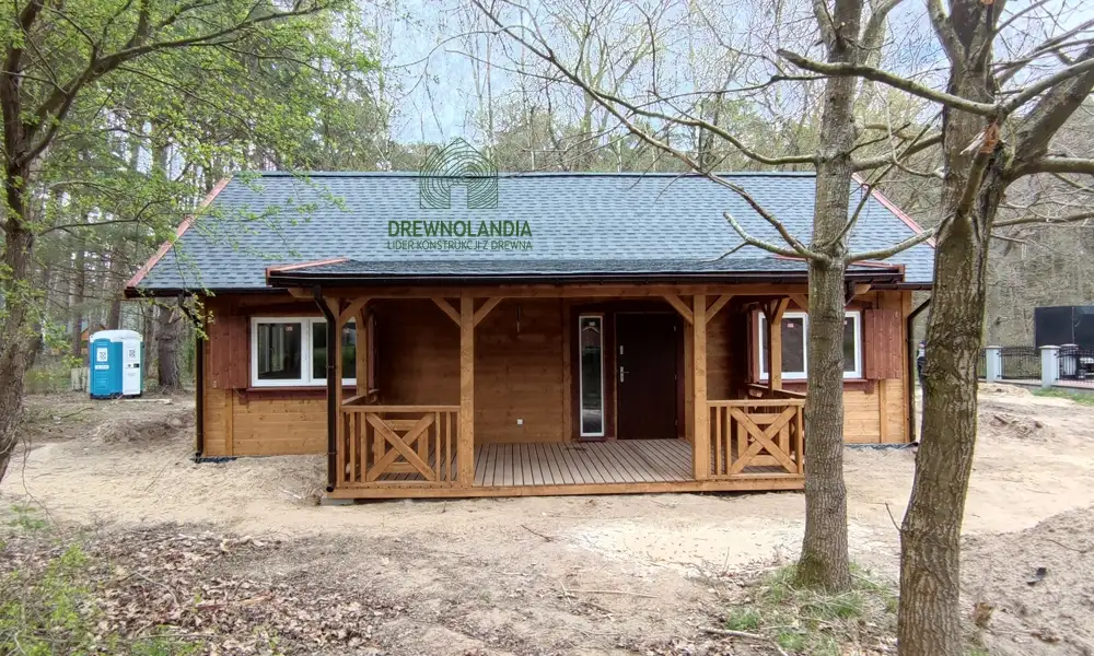 Drewniany domek rekreacyjny całoroczny CRK1 - 70 m²