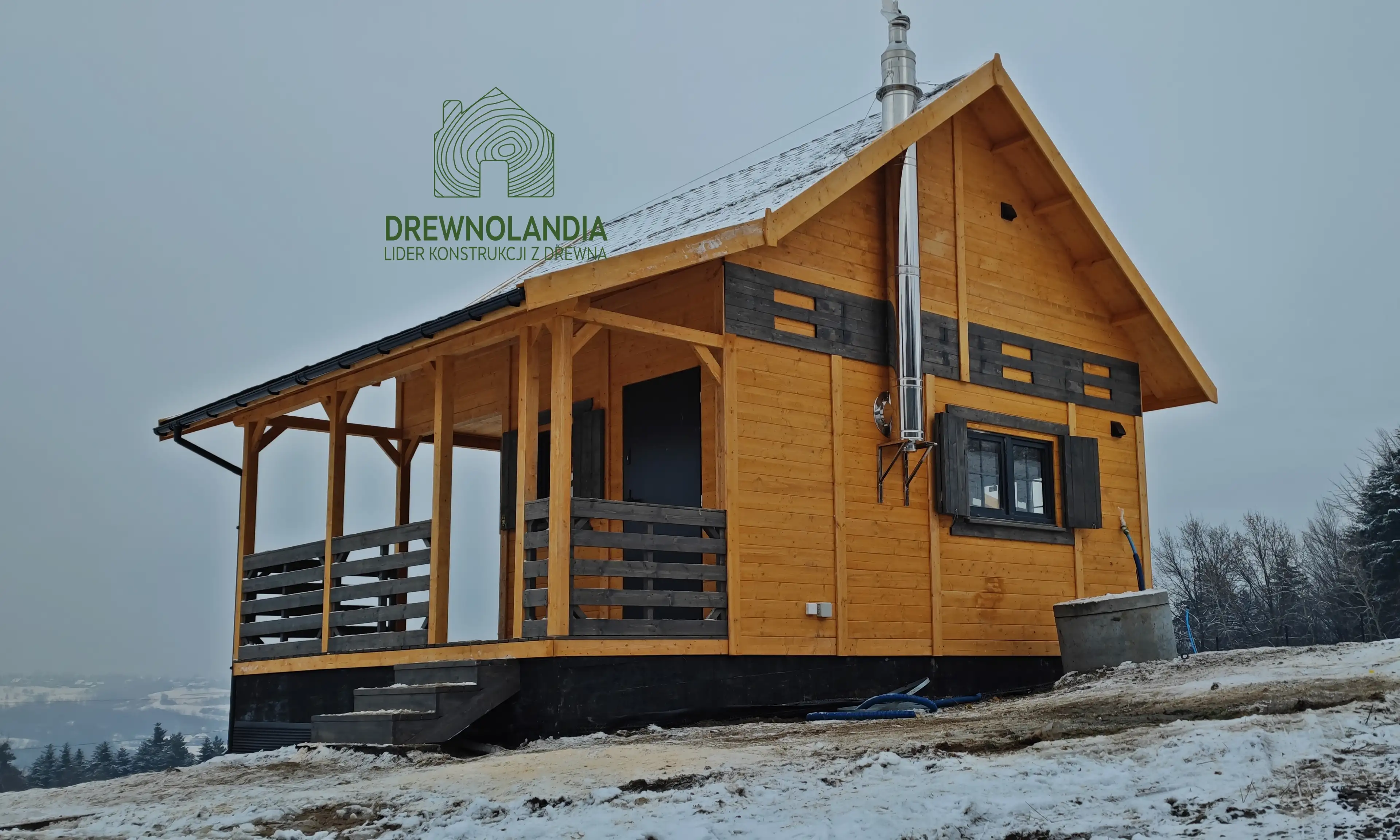 Domek drewniany z antresolą i tarasem Mieszko II - domek całoroczny