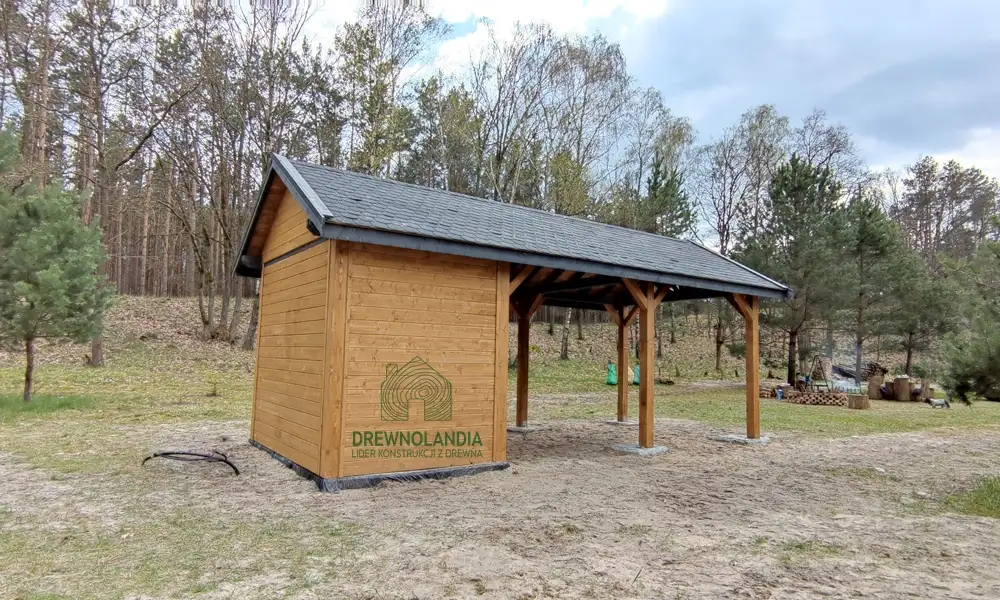 Garaż samochodowy z drewna - wiata Agnieszka od Drewnolandii, wymiary 6x3 m
