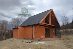 Drewnolandia CRA10 – całoroczny domek drewniany z antresolą