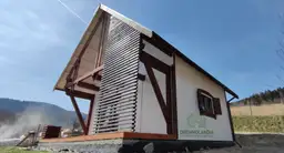 Domek letniskowy CRA10 z antresolą – całoroczny i rekreacyjny