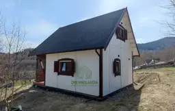 Domek rekreacyjny CRA10 z tarasem i antresolą – idealny do całorocznego użytkowania