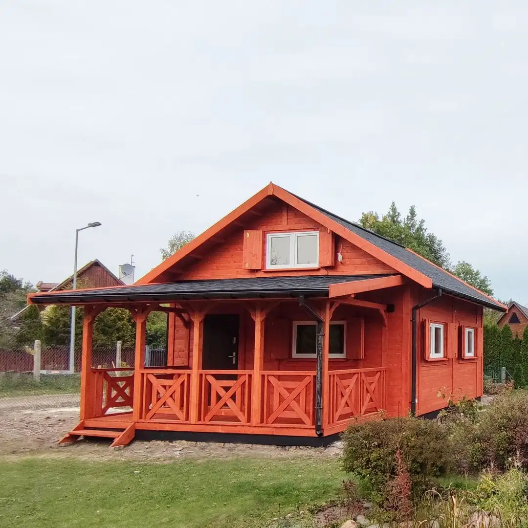 Domek Rekreacyjny z tarasem Marcel IV - 5,9 x 5,9m