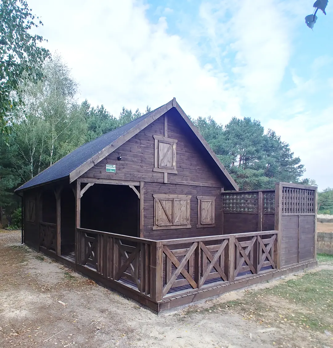 domek z dużym tarasem