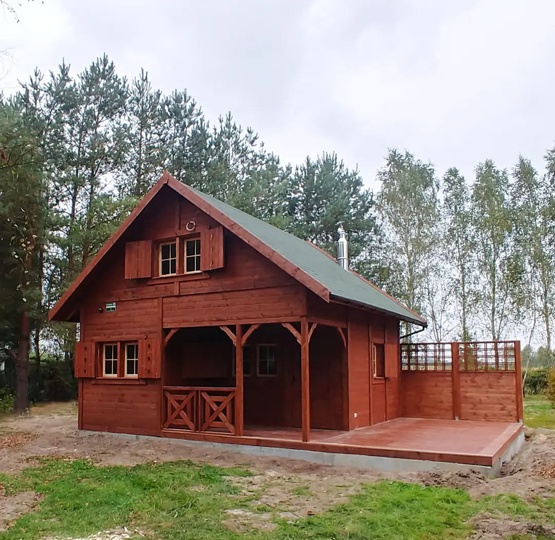 domek z tarasem bocznym