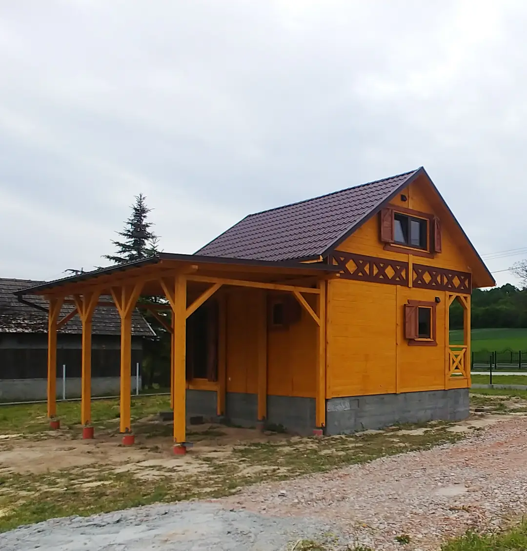 domek z tarasem Janusz